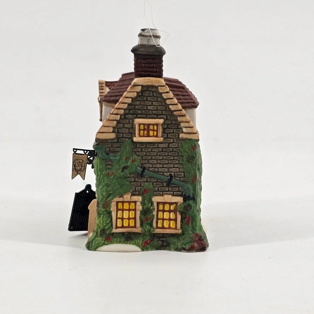 Dept 56 Dedlock Arms Ornament 1994 Dickens Village Heritage Series 98728 New *
